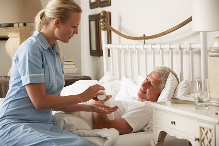 Was ist Palliativpflege? Pflegepersonal , stationäre Pflege, Pflegeimmobilien
